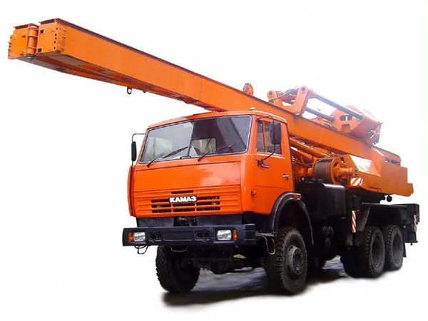 Сваебойная установка (копер) БашСтрой УГМК-12