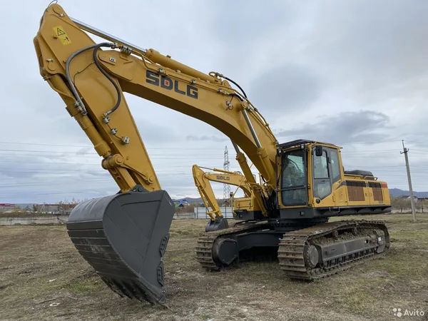 Гусеничный экскаватор SDLG LinGong E6500F
