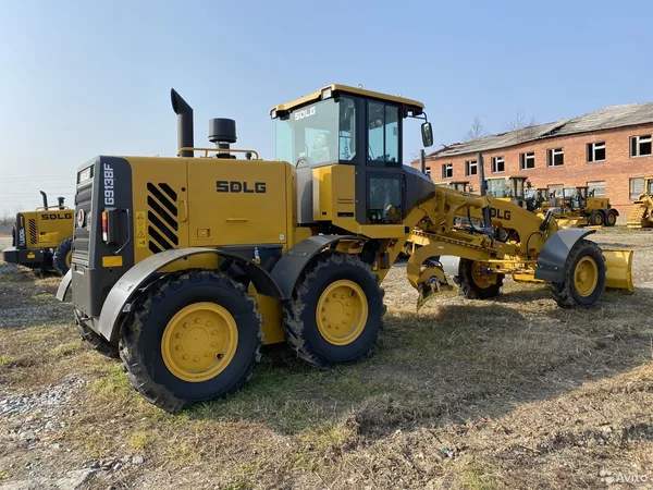 Автогрейдер SDLG G9138F