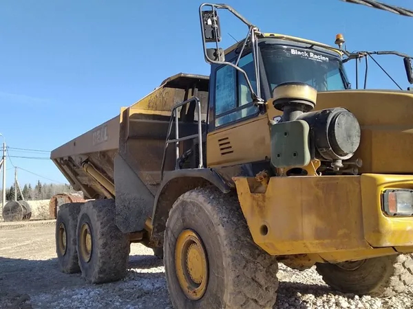 Сочлененный самосвал Bell B35D