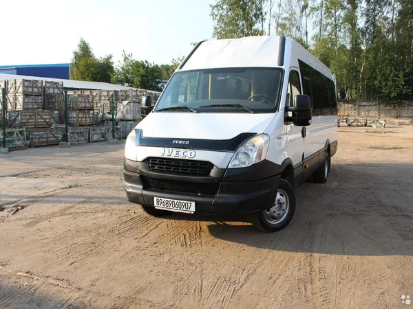 Микроавтобус Iveco Daily