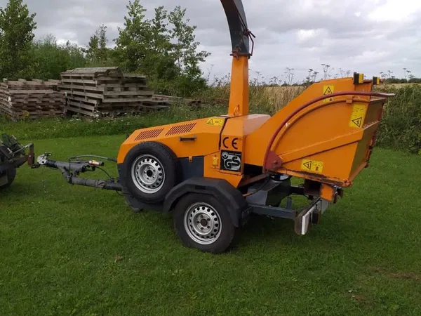 Измельчитель веток Jensen A528DI