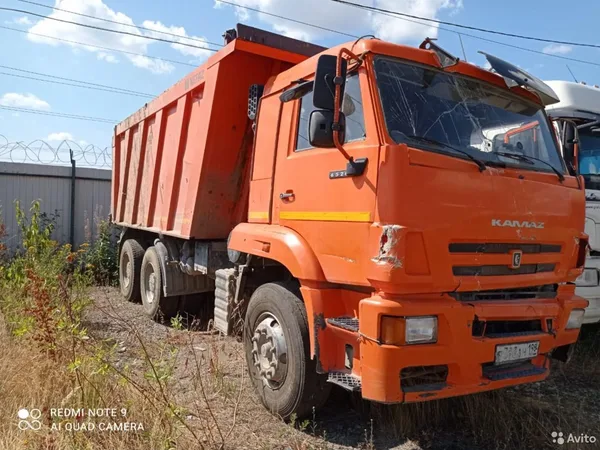 Самосвал КамАЗ 6520-43