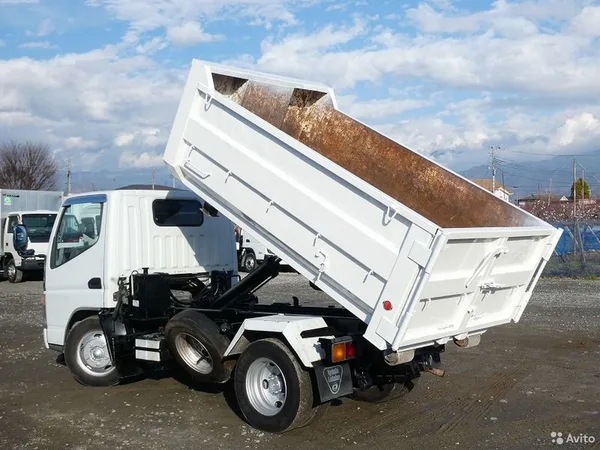 Самосвал Mitsubishi Fuso Canter TF