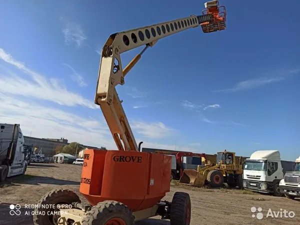 Телескопический подъемник Grove AMZ66XT