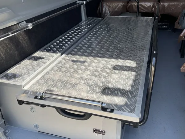 Ритуальный автомобиль Ford Transit