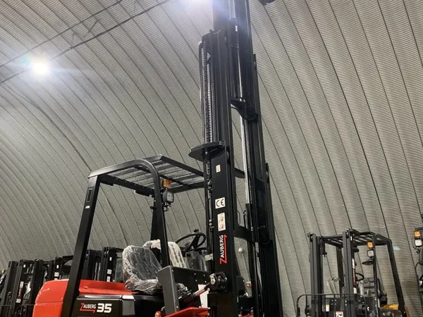 Вилочный погрузчик Zauberg CPCD35-M1C