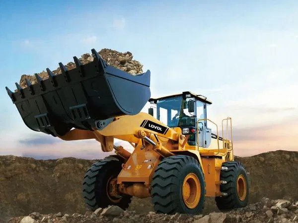 Фронтальный погрузчик Foton Lovol FL955F