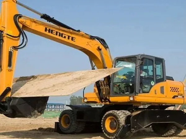 Колесный экскаватор HENGTE HTL120A-2X4