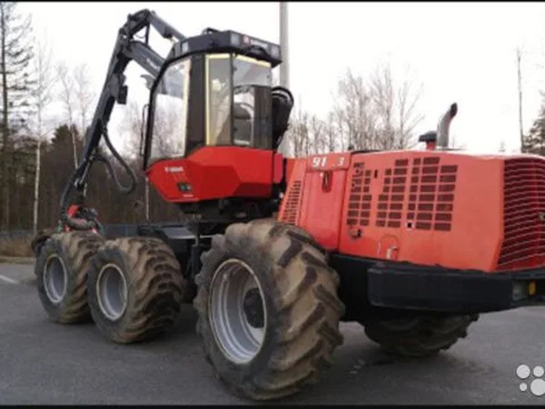 Колесный харвестер Valmet