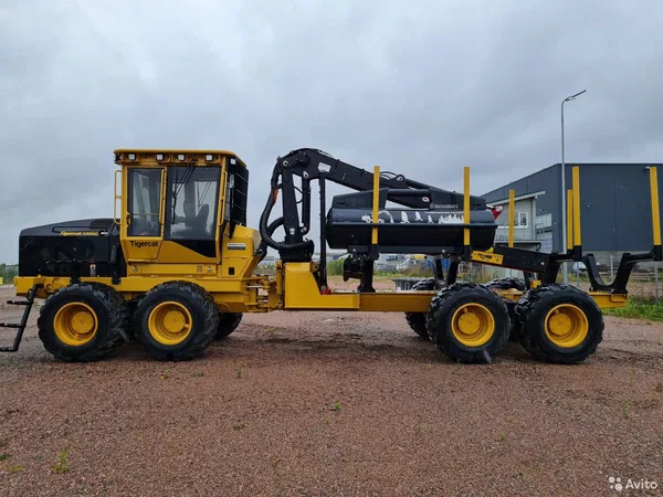 Форвардер Tigercat 1055C