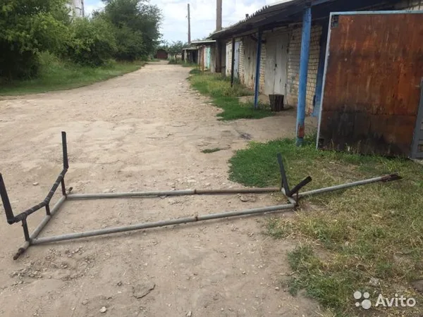 Лодочный прицеп для катеров