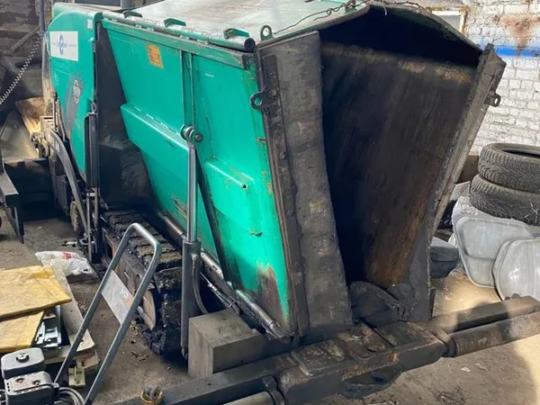 Асфальтоукладчик Vogele Super 600