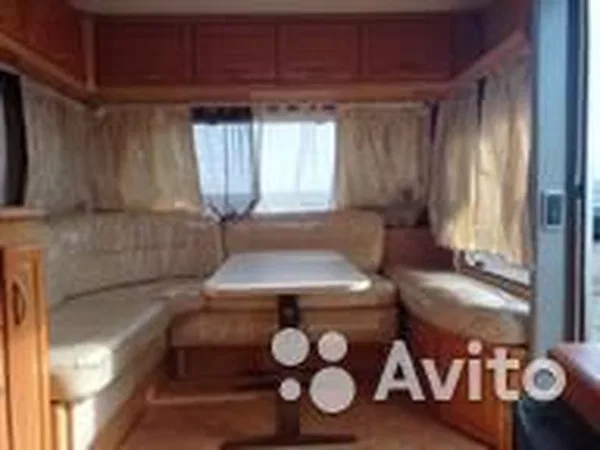 Прицеп-дача (кемпер) Elegante Luxe 2