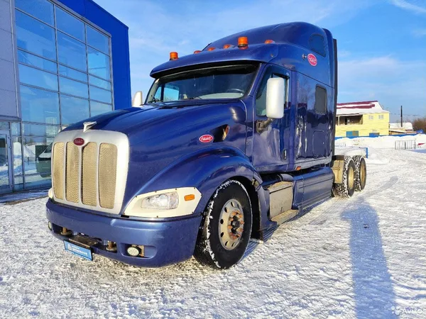 Седельный тягач Peterbilt 387