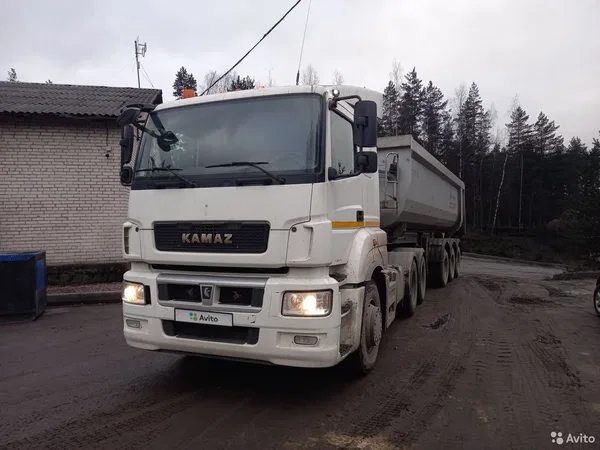 Седельный тягач КамАЗ 65206-Т5