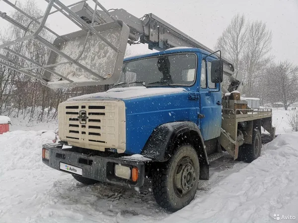 Автовышка ЗИЛ 431412