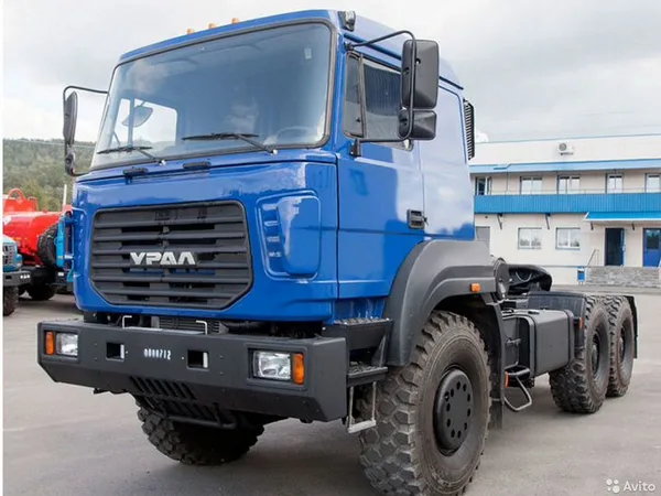 Седельный тягач Урал 44202-3511-82Е5