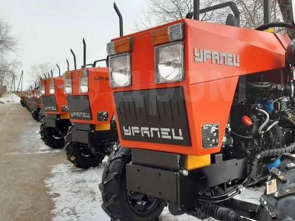 Мини-трактор Уралец 2200Б (4х2)