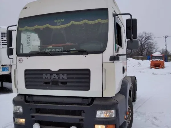 Седельный тягач MAN TGA 18.413 FLS