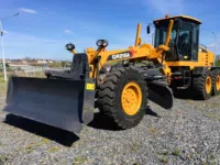 Автогрейдер XCMG GR215A
