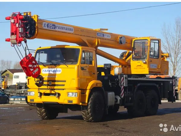 Автокран Галичанин КС-55713-5В-4 на шасси КамАЗ 43118