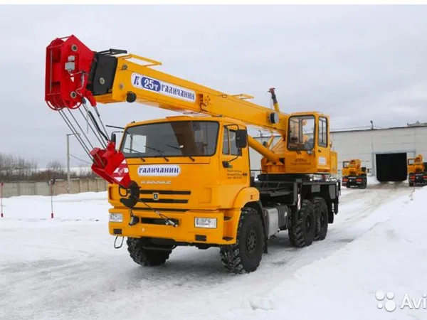 Автокран Галичанин КС-55713-5 на шасси КамАЗ 43118