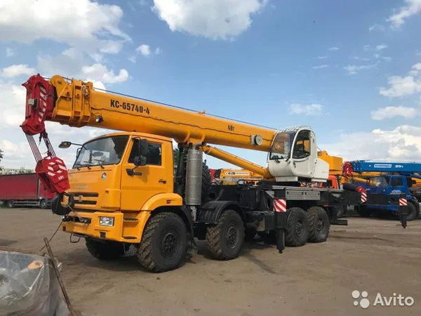 Автокран Камышин КС-65740-4 на шасси КамАЗ 63501