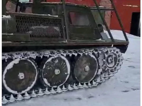 Гусеничный вездеход ГАЗ 34039