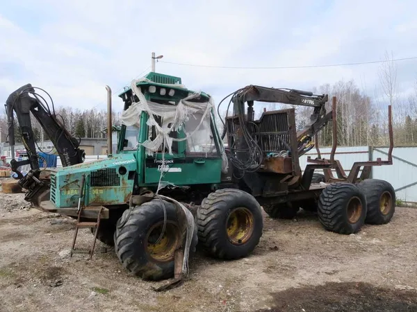 Форвардер TimberJack FMG 1210