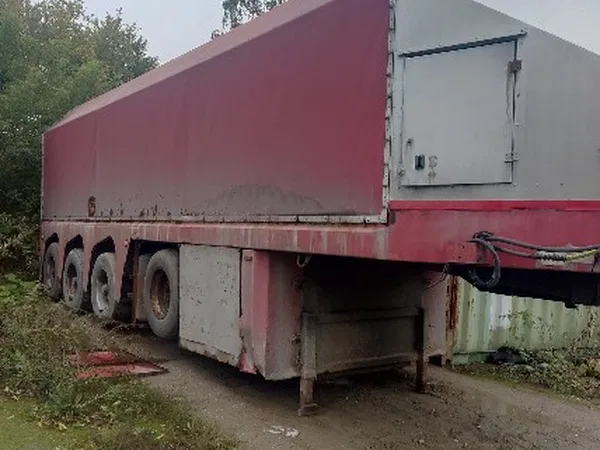 Полуприцеп стекловоз LANGENDORF sgl3
