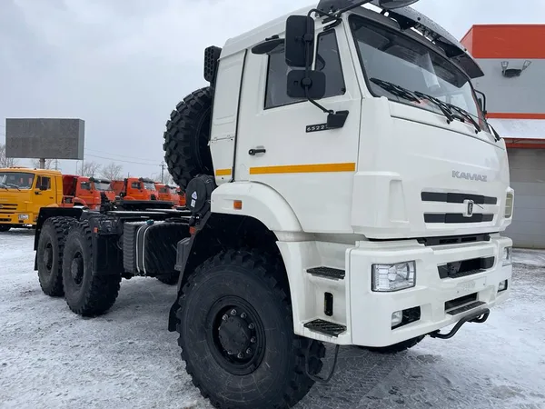 Седельный тягач Камаз 65221