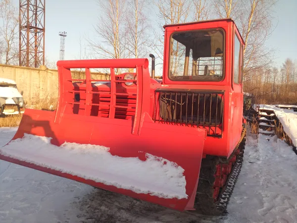 Трелёвочный трактор Онежец ТДТ-55А
