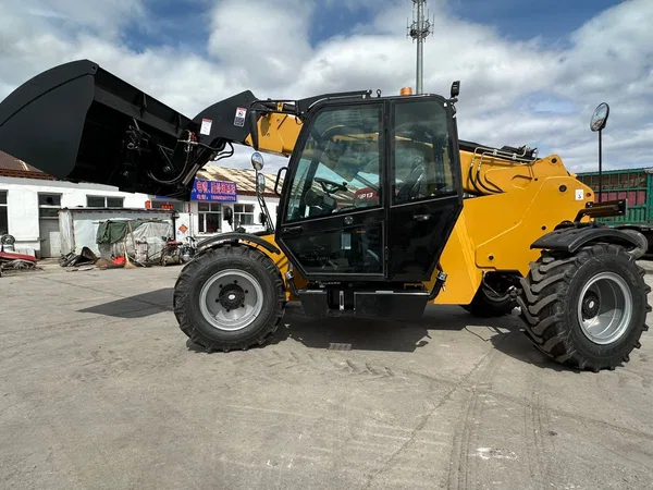 Телескопический погрузчик RANTEX XT790