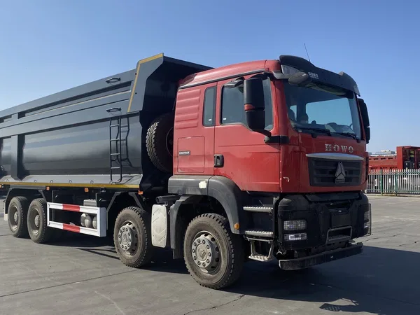 Самосвал HOWO T5G