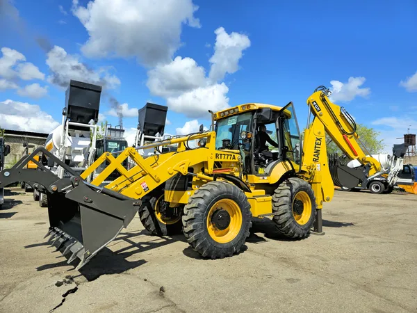Экскаватор-погрузчик RANTEX RT777A