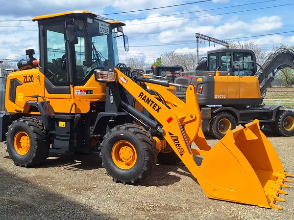 Фронтальный погрузчик RANTEX ZL20