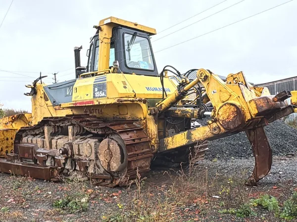 Гусеничный бульдозер Komatsu D155A-5