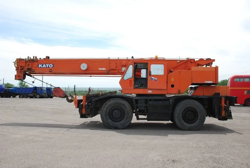 Самоходный KATO KR 300S
