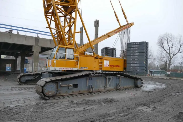 Гусеничный кран Liebherr LR 1350-1