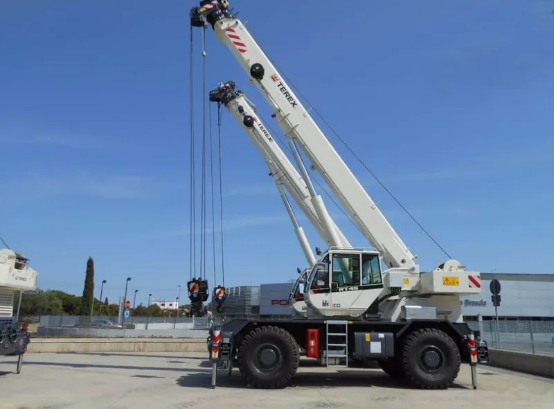 Самоходный кран TEREX RT 45
