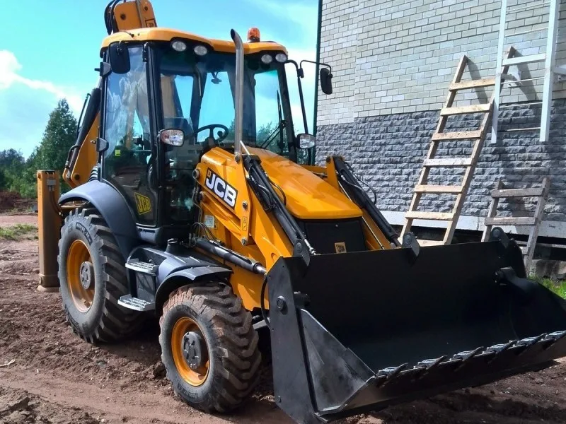 Экскаватор-погрузчик JCB 3СХ