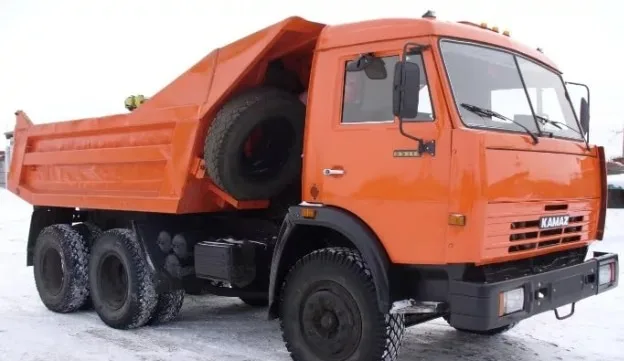 Карьерный самосвал КТЗ КАМАЗ
