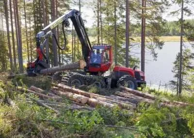 Харвестер колесный Komatsu 941