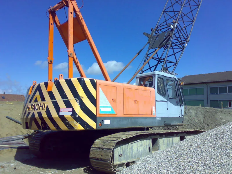 Гусеничный кран Hitachi CX-900