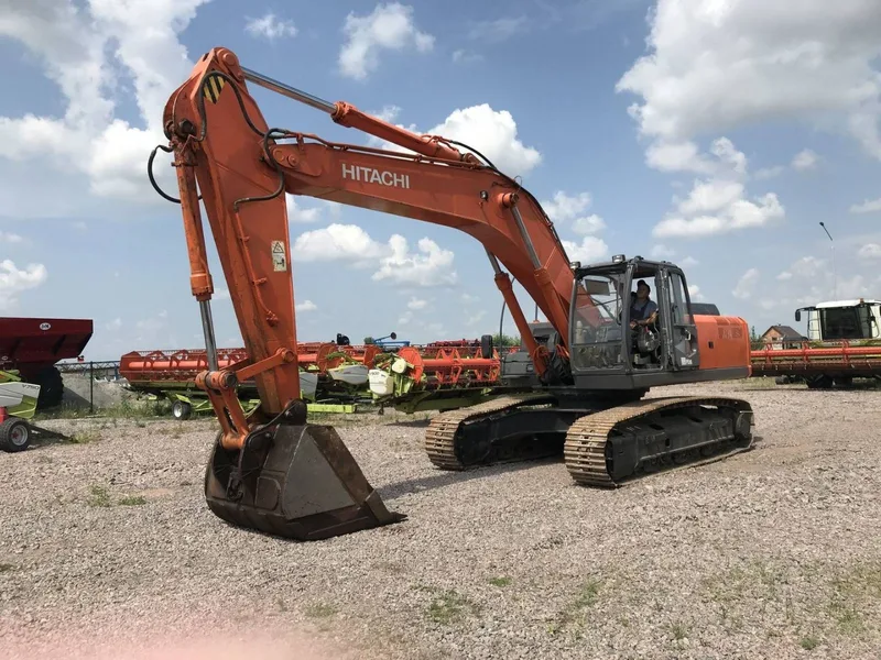 Карьерный экскаватор  Hitachi ZX330LC-3