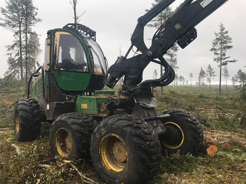 Форвардер John Deere 1170Е