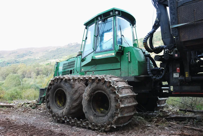 Форвардер John Deere 1710D