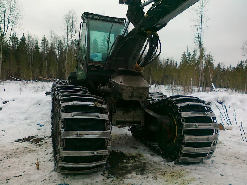 Харвестер колесный TimberJack 1270