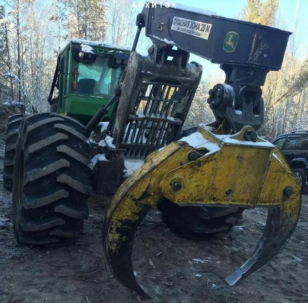 Харвестер колесный John Deere 648G